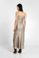 Imagem de Sleeveless solid-colour metallic-effect midi dress